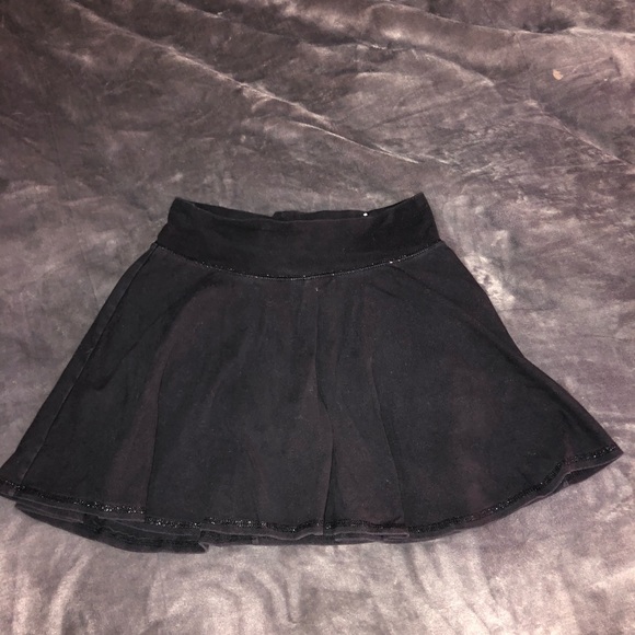 Black Skirt - Picture 1 of 2